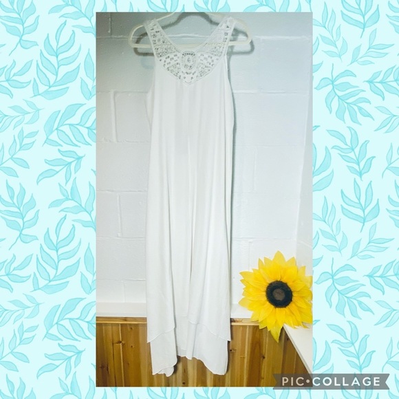 NWT Mod-o-doe Size Medium White Maxi Dress - Picture 3 of 9